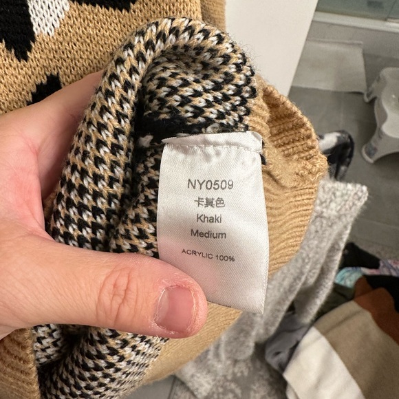 Women’s leopard sweater - Picture 3 of 3